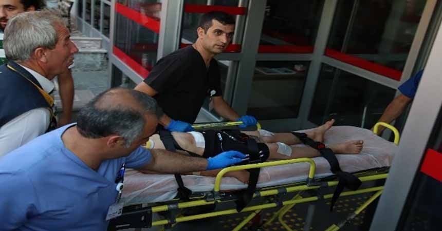 Traktörde can pazarı: 3 ölü, 32 yaralı Traktörde can pazarı: 3 ölü, 32 yaralı