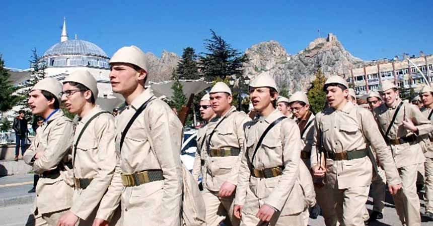 Onbeşliler Atalarının izinden yürüdü Onbeşliler Atalarının izinden yürüdü