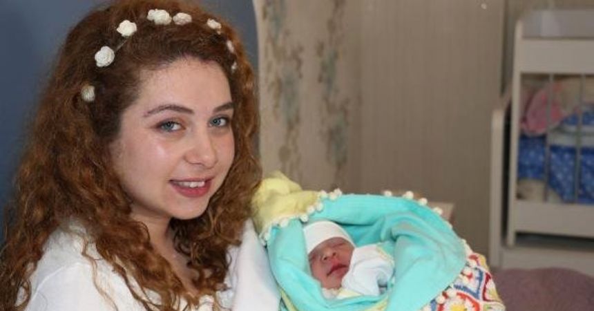 Anne adaylarına jakuzili doğum Anne adaylarına jakuzili doğum