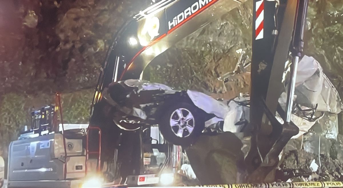 Benzinlikte Göçük Faciası: 3 Ölü Benzinlikte Göçük Faciası: 3 Ölü