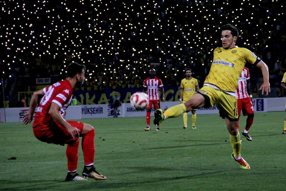 KABUS DEVAM EDİYOR 0-1 KABUS DEVAM EDİYOR 0-1