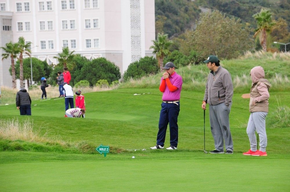 29 Ekim'de golf turnuvası 29 Ekim'de golf turnuvası