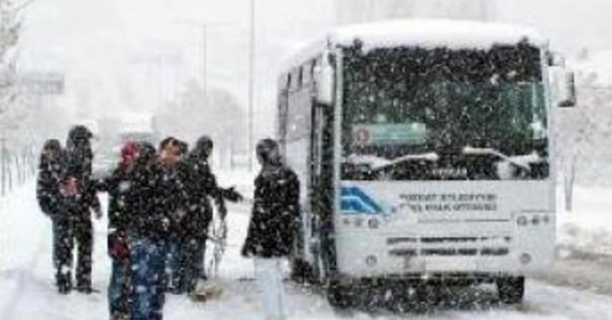 Taşımalı Eğitime Ara Verildi