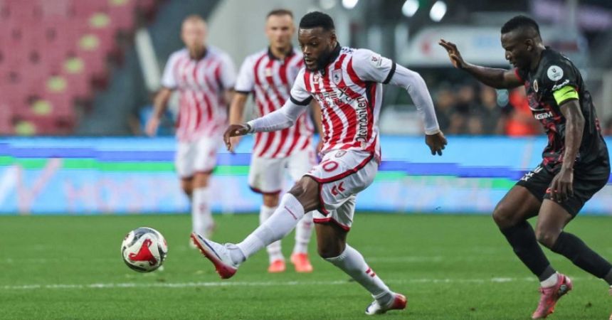 Taklacıya Arap Kancası