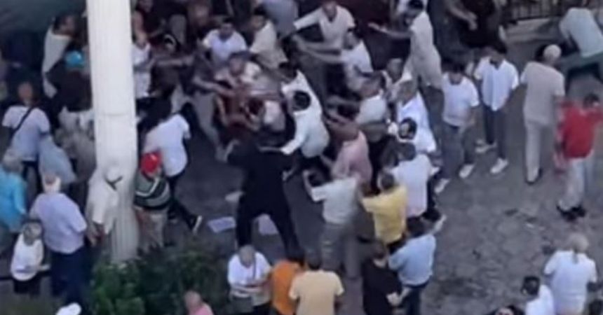 CHP'de Olaylı Gün