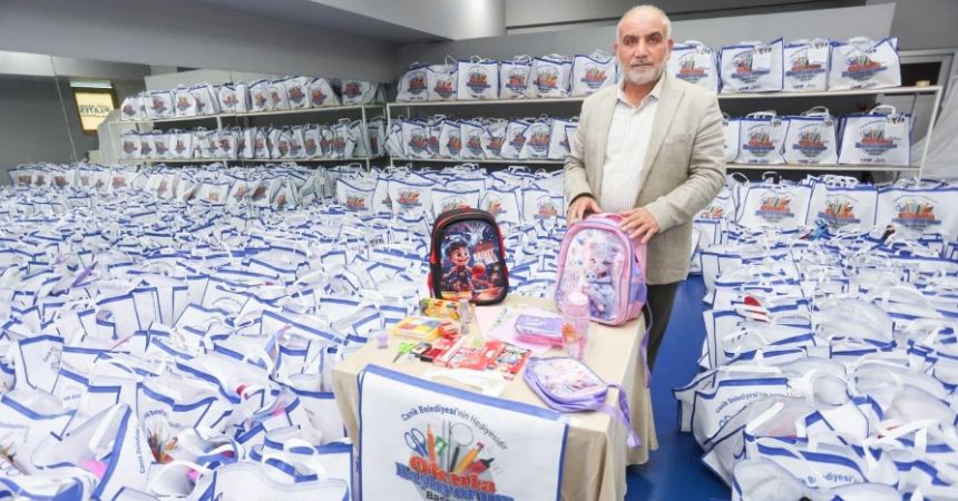 Canik'te Çanta Dolusu Hediye