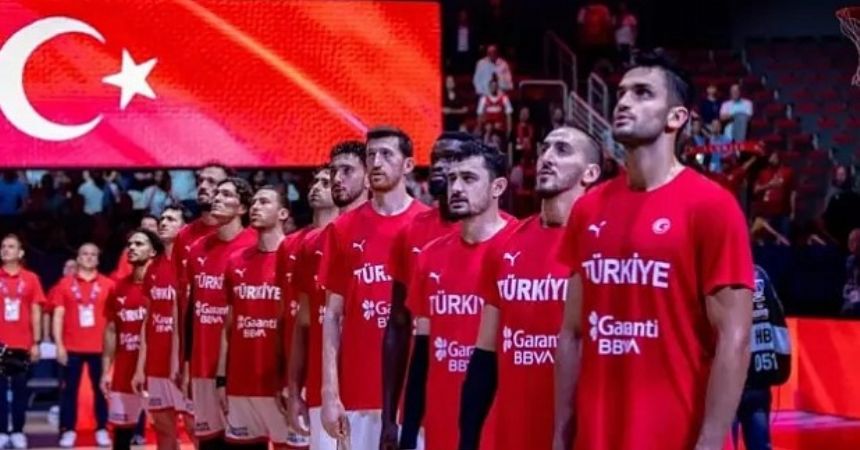 12 Dev Adam 24 Yıl Sonra Yarı Finalde