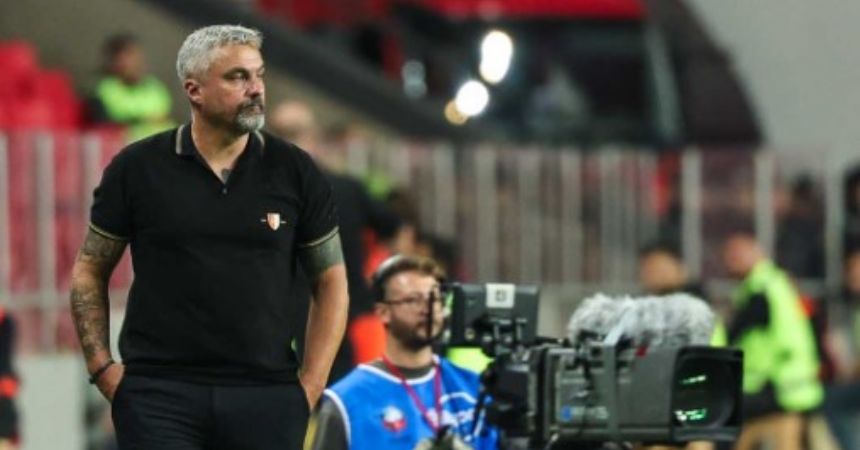 Reis Ateş Püskürdü