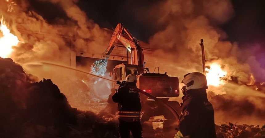 Bafra OSB'de Korkutan Yangın