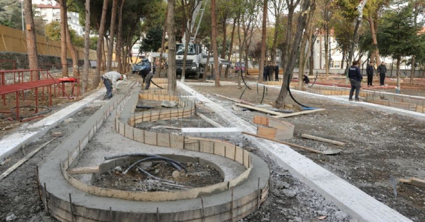 Gazi Park'ta Dönüşüm Sürüyor