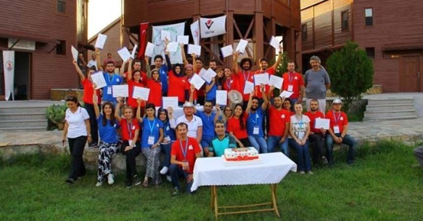 Kızılırmak Deltası Doğa Okulu mezunlarını uğurladı Kızılırmak Deltası Doğa Okulu mezunlarını uğurladı