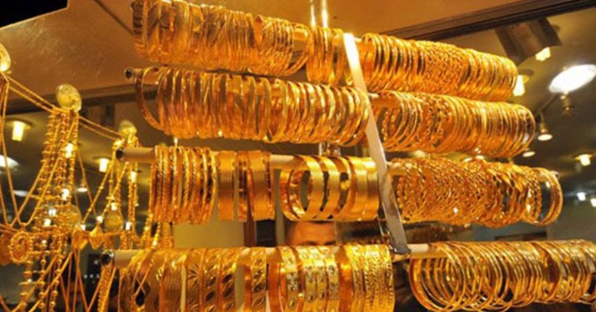 Altında şaşırtan düşüş... Gram fiyatı 10 lira geriledi Altında şaşırtan düşüş... Gram fiyatı 10 lira geriledi