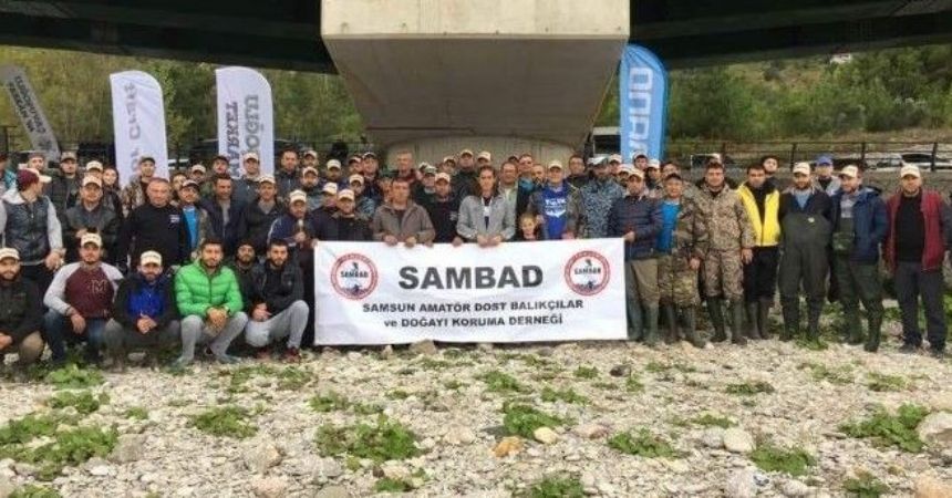 Amatör balıkçılar Yakakent'te yarıştı