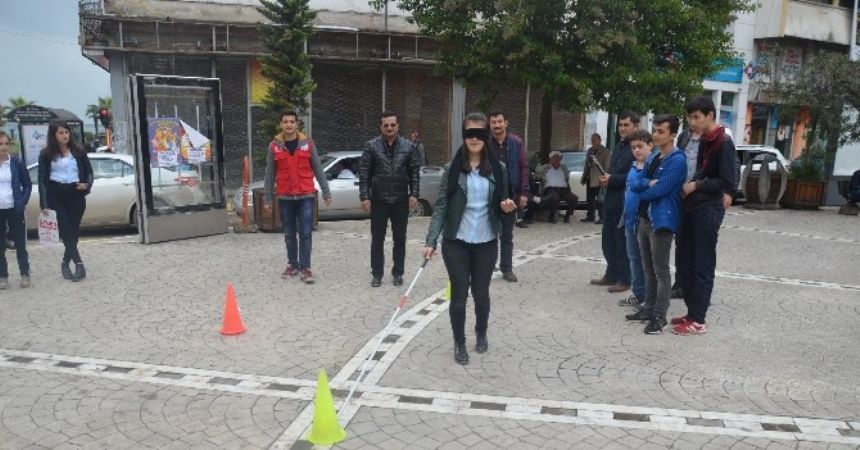 Beyaz Baston empatisi! Beyaz Baston empatisi!