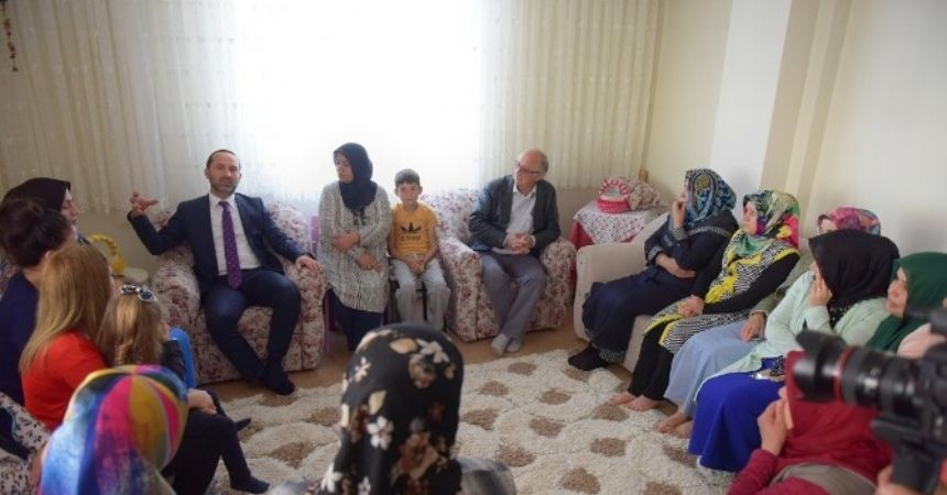 Çamyar’dan mahalle toplantıları Çamyar’dan mahalle toplantıları