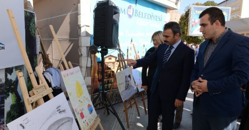 Engelli Eğitim Merkezinden farkındalık etkinliği Engelli Eğitim Merkezinden farkındalık etkinliği