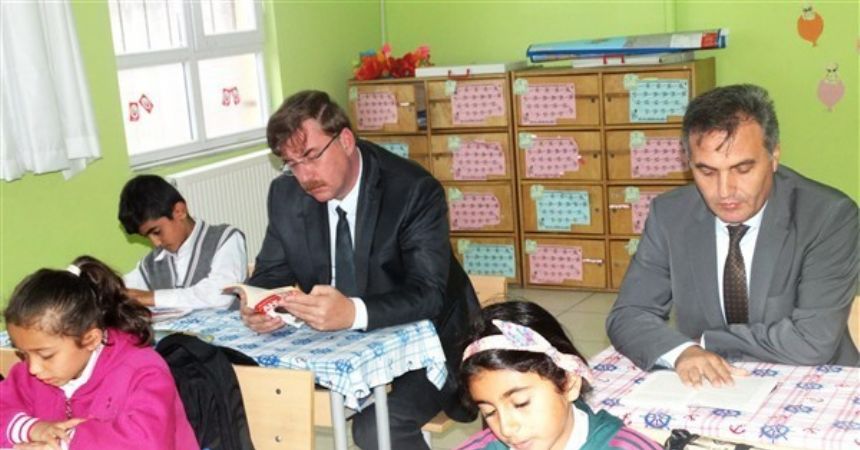 Başsavcı okuma saatinde Başsavcı okuma saatinde