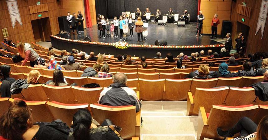 Konservatuara görkemli açılış