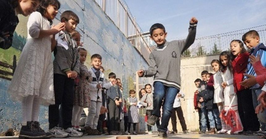 İlkadım'da geleneksel oyunlar revaçta