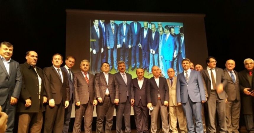 Vezirköprü şehitlerini andı Vezirköprü şehitlerini andı