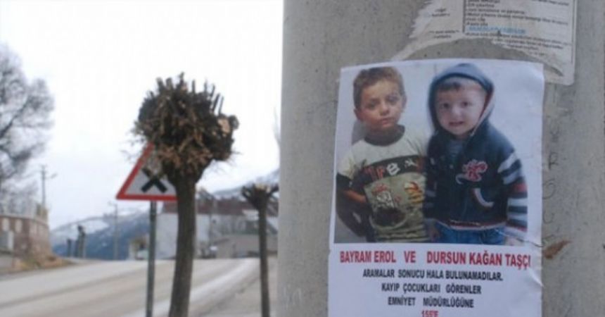 Bayram ve Dursun 329 gündür kayıp Bayram ve Dursun 329 gündür kayıp