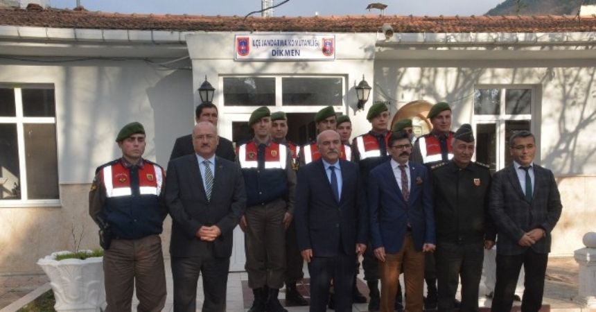 Vali İpek, ilçelerin sorunlarını dinledi Vali İpek, ilçelerin sorunlarını dinledi