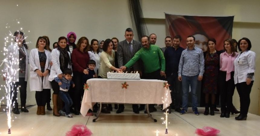 Özel öğrenciler ‘Öğretmenler Günü’nü kutladı Özel öğrenciler ‘Öğretmenler Günü’nü kutladı