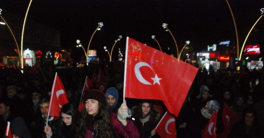 Tokat’ta teröre tepki yürüyüşü Tokat’ta teröre tepki yürüyüşü