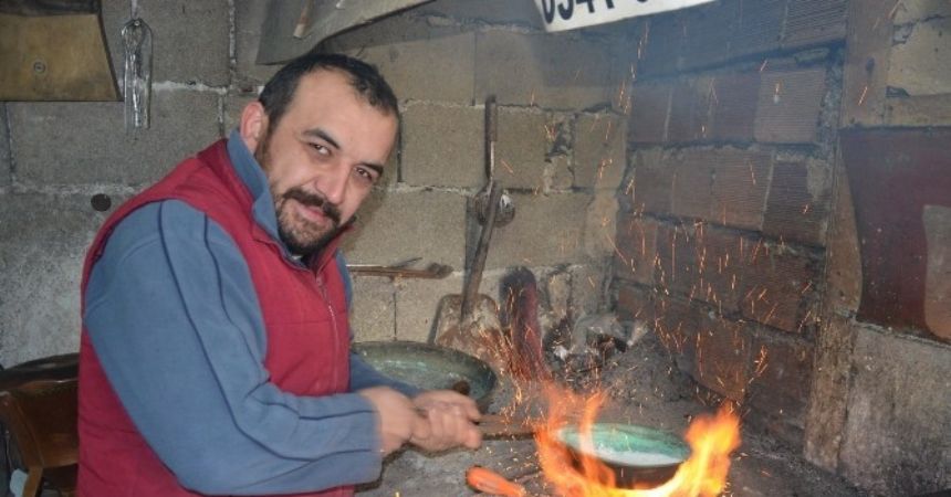 Türkiye’nin en genç kalaycısı Fatsa’da Türkiye’nin en genç kalaycısı Fatsa’da