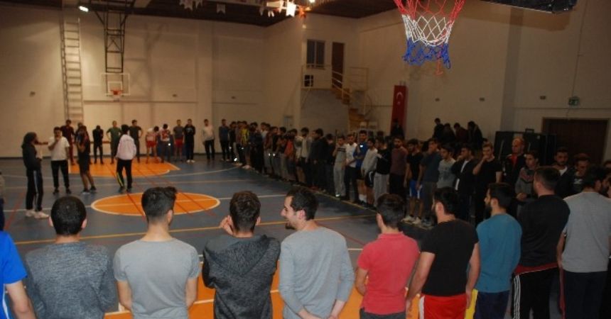 Her şey Özel Harekat polisi olmak için Her şey Özel Harekat polisi olmak için