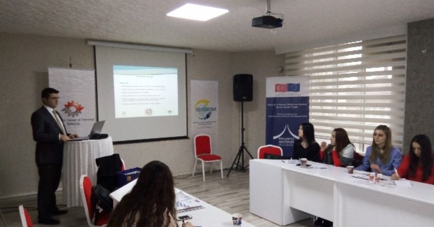 Bafra BİGEM’de bilgilendirme semineri Bafra BİGEM’de bilgilendirme semineri