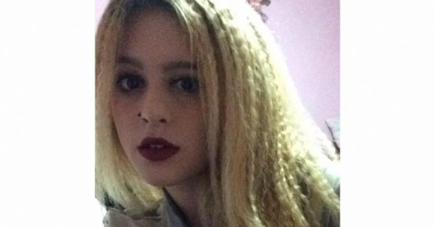 Liseli Sina Nur trafik kurbanı oldu Liseli Sina Nur trafik kurbanı oldu