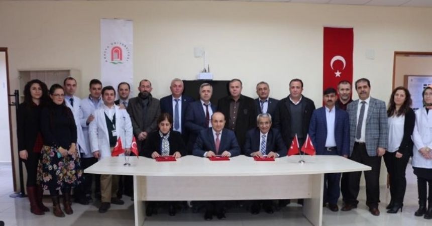 İmzalar işbirliği için atıldı İmzalar işbirliği için atıldı