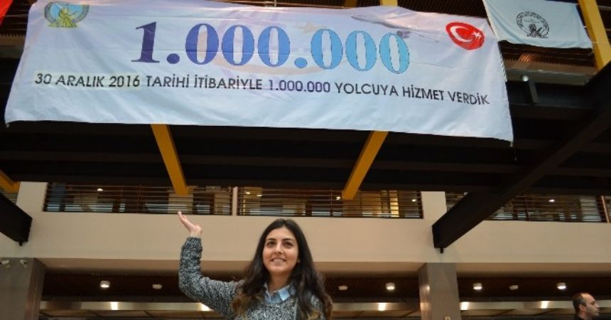 ‘1 milyonuncu yolcu’ heyecanı ‘1 milyonuncu yolcu’ heyecanı