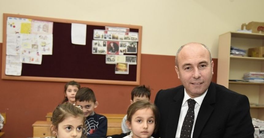 Togar, öğrencilerin heyecanını paylaştı