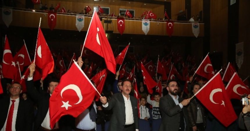 ‘İlahi ve Ezgilerle Kahramanlık Türküleri’ söylediler