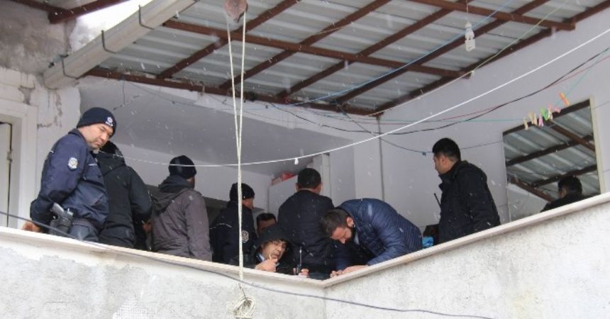 Eski nişanlı dehşeti: 2 ölü Eski nişanlı dehşeti: 2 ölü