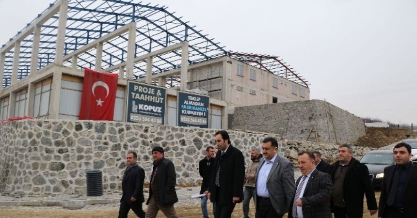 Rize'de fabrikalar yükseliyor Rize'de fabrikalar yükseliyor