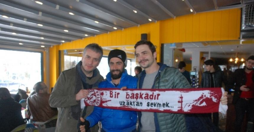 Murat Cemcir ve Ahmet Kural hayranları ile buluştu