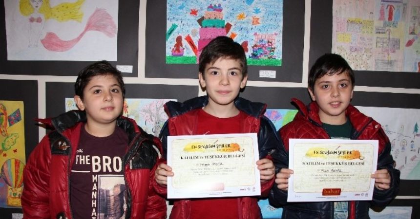Minik ellerin resimleri yarıştı