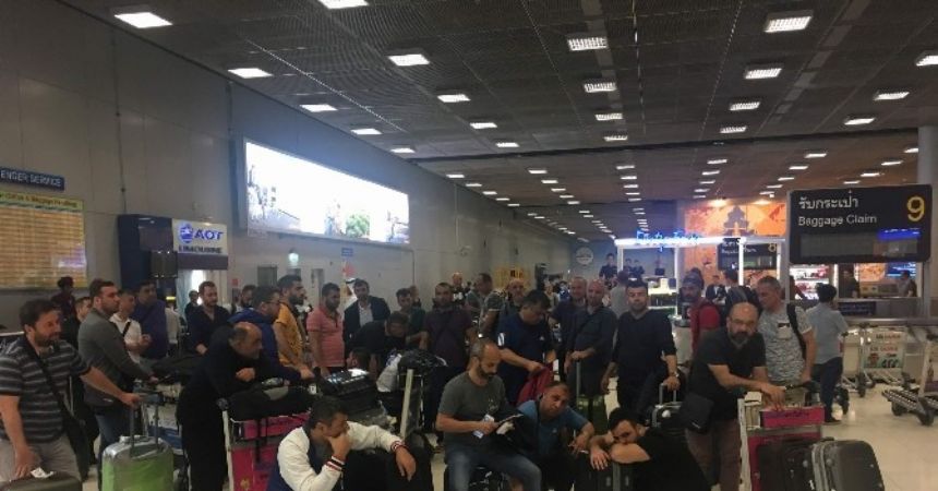 Türk işadamları Bangkok’ta mahsur kaldı Türk işadamları Bangkok’ta mahsur kaldı