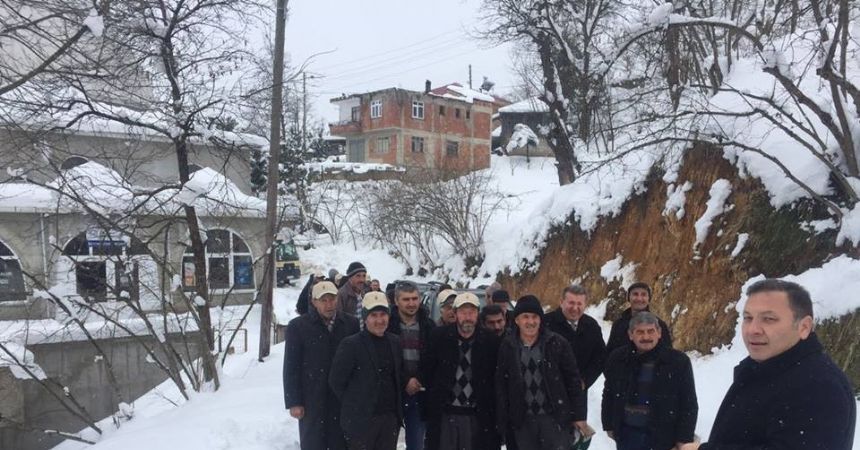 Köy köy gezerek üreticiyi uyarıyorlar Köy köy gezerek üreticiyi uyarıyorlar