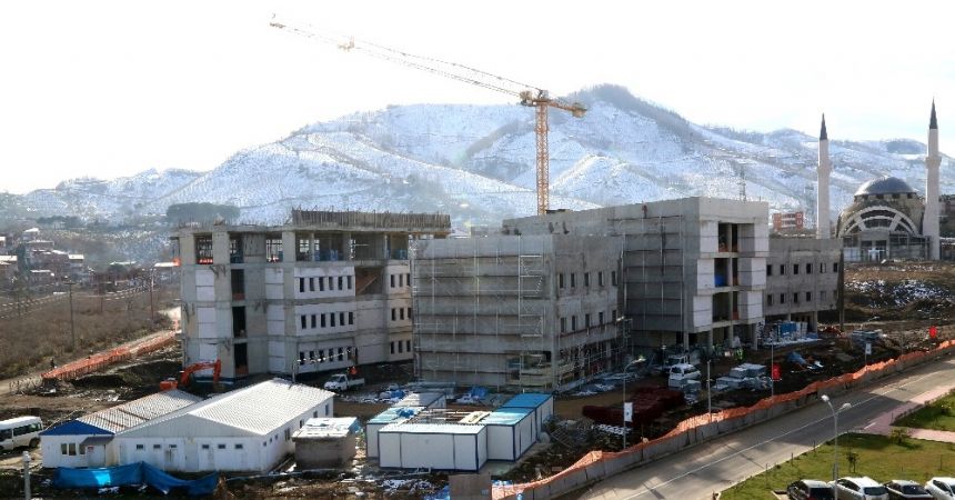 ODÜ Diş Hekimliği Fakültesi inşaatı hızla sürüyor ODÜ Diş Hekimliği Fakültesi inşaatı hızla sürüyor