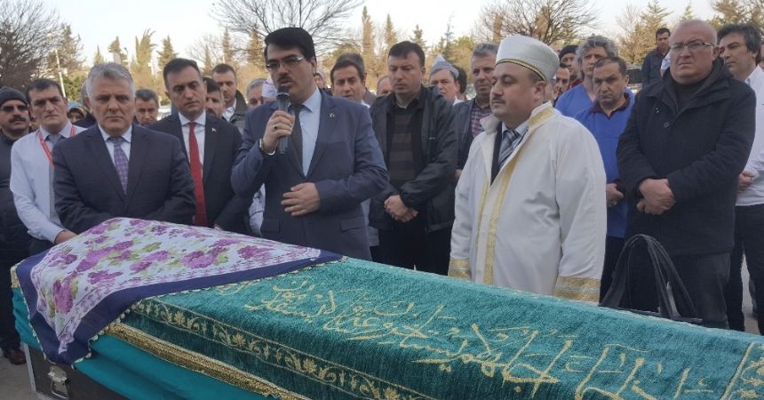 2 çocuk annesi kansere yenik düştü