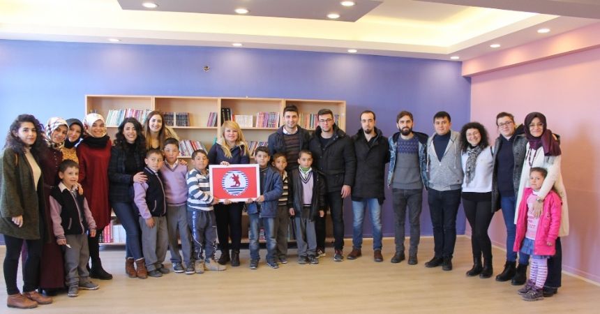 Öğrencilerden kitap kampanyasına destek