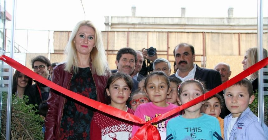 Minik öğrencilerden büyüleyen sergi