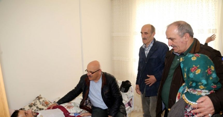 Cefakar anneyi unutmadılar