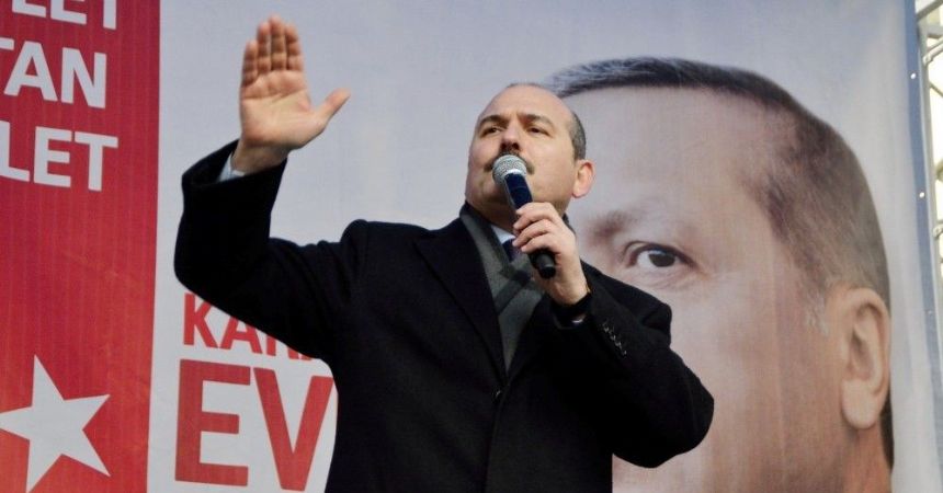 Soylu: Babayla oğlu birbirine düşürür Soylu: Babayla oğlu birbirine düşürür