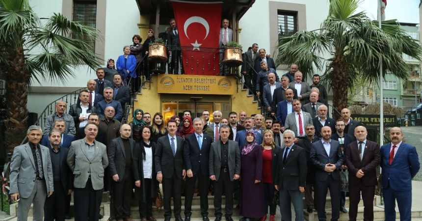 Muhtarlara Cumhurbaşkanlığı sistemi anlatıldı Muhtarlara Cumhurbaşkanlığı sistemi anlatıldı