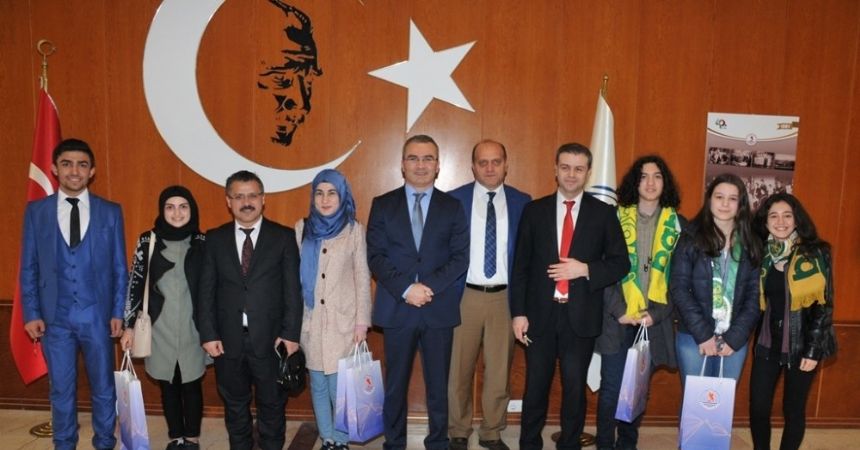 Üniversiteli Liseliler Projesi kapanış toplantısı